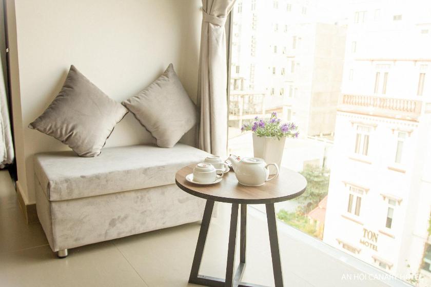 Phòng Deluxe Giường Đôi Có Ban Công Phòng Deluxe Giường Đôi Có Ban Công