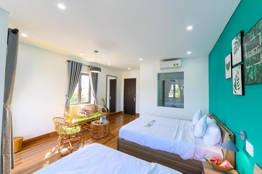 Phòng Gia Đình Có Ban Công Phòng Gia Đình Có Ban Công