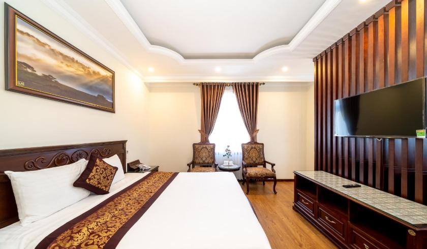 Suite Có Giường Cỡ Queen Và Bồn Tắm Spa Suite Có Giường Cỡ Queen Và Bồn Tắm Spa