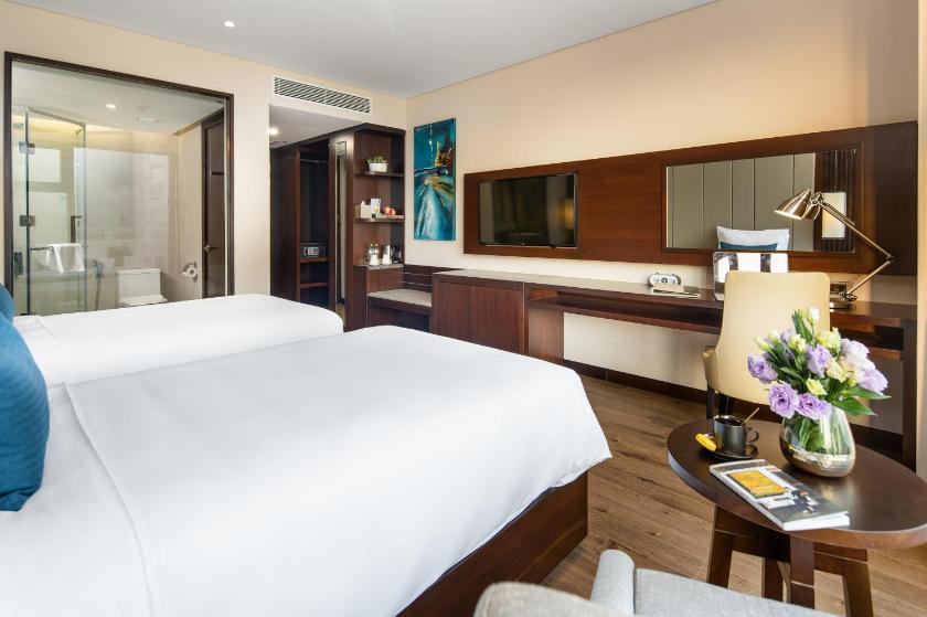 Phòng Premier Deluxe 2 Giường Đơn Nhìn Ra Một Phía Biển Phòng Premier Deluxe 2 Giường Đơn Nhìn Ra Một Phía Biển