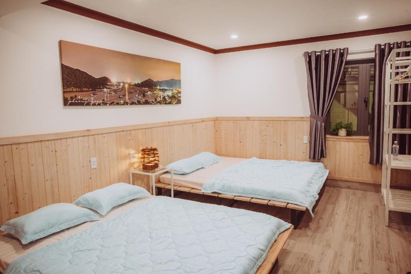 Phòng Giường Đôi Nhìn Ra Vườn