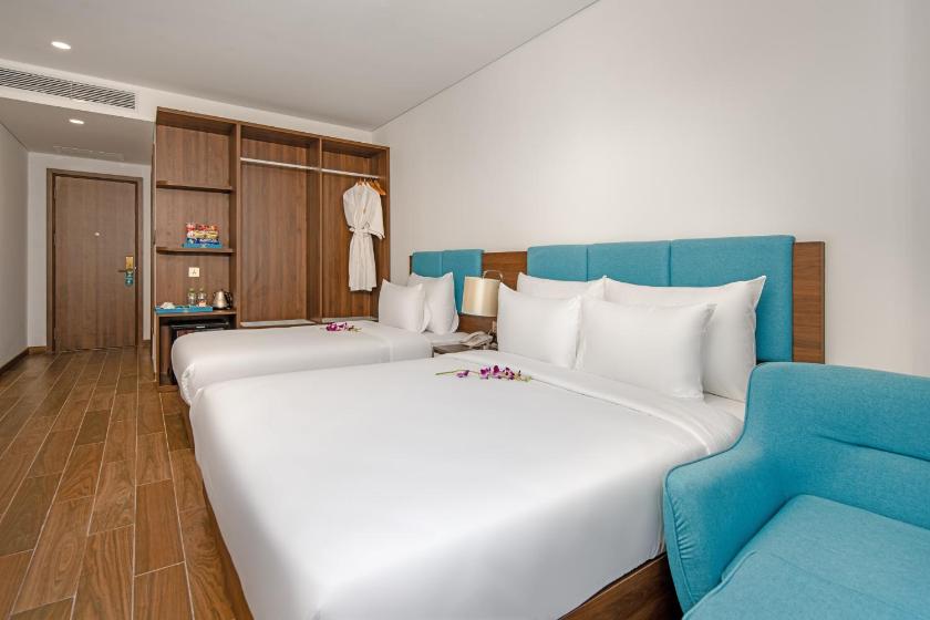 Phòng Deluxe 3 Người Nhìn ra Thành phố Phòng Deluxe 3 Người Nhìn ra Thành phố