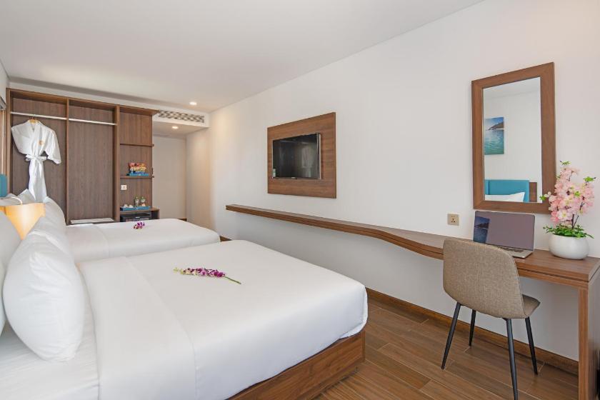 Phòng 2 Giường Đơn Nhìn Ra Một Góc Thành Phố Và Nhìn Ra Sông Phòng 2 Giường Đơn Nhìn Ra Một Góc Thành Phố Và Nhìn Ra Sông