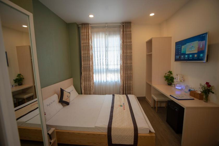 Phòng Giường Đôi Hạng Tiết Kiệm Phòng Giường Đôi Hạng Tiết Kiệm