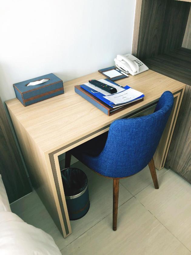 Phòng Deluxe Giường Đôi Nhìn Ra Tòa Nhà Landmark 81 Phòng Deluxe Giường Đôi Nhìn Ra Tòa Nhà Landmark 81