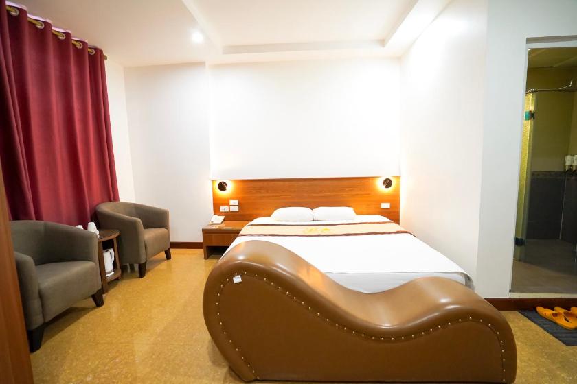 Phòng Deluxe Có Giường Cỡ King Phòng Deluxe Có Giường Cỡ King