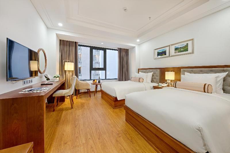 Room #261950745 Room #261950745