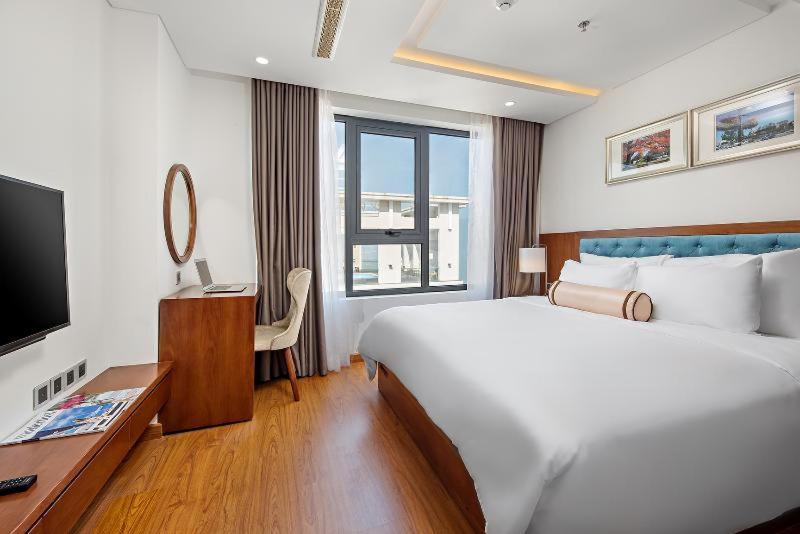 Room #261950747 Room #261950747