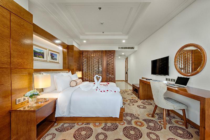 Room #261950749 Room #261950749