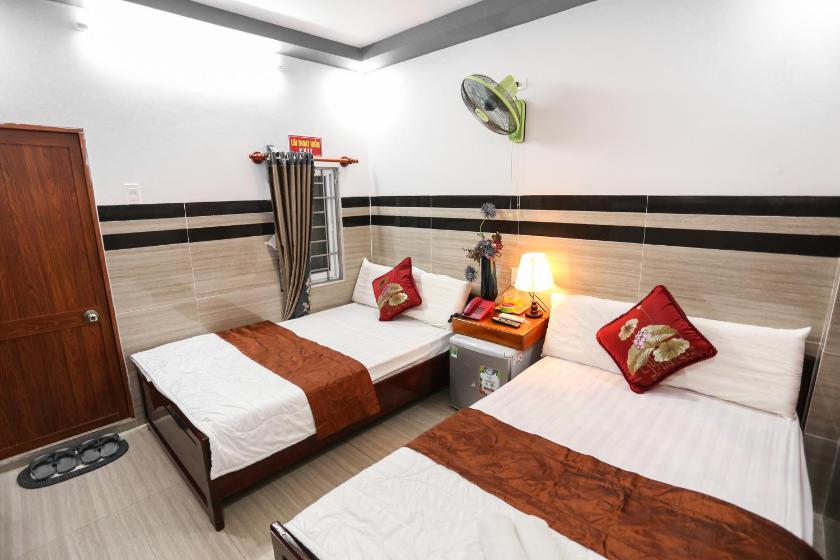 Phòng Cổ Điển Cho 3 Người