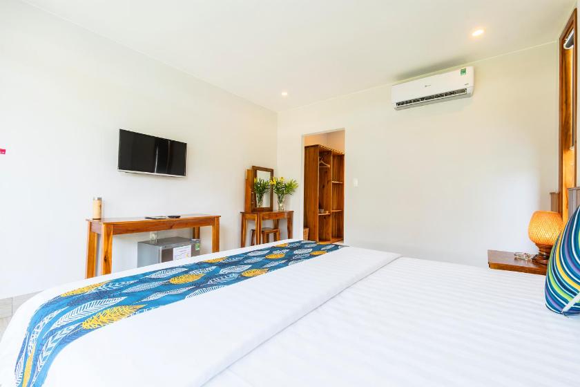 Bungalow Deluxe Nhìn Ra Khu Vườn