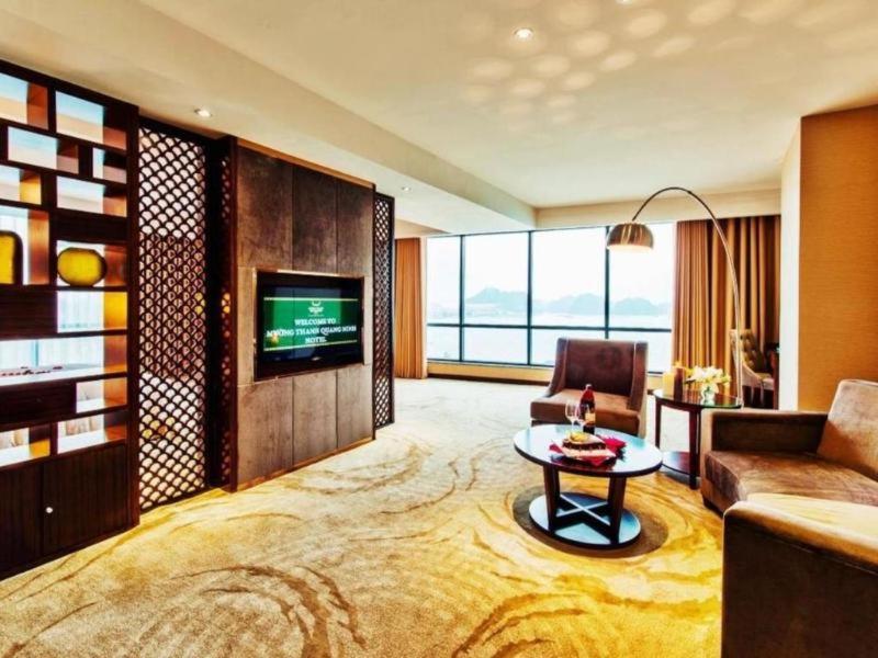 Room #72784425 Room #72784425