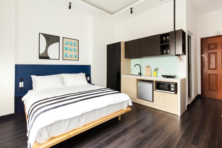 Studio Deluxe Có Giường Cỡ Queen  Studio Deluxe Có Giường Cỡ Queen