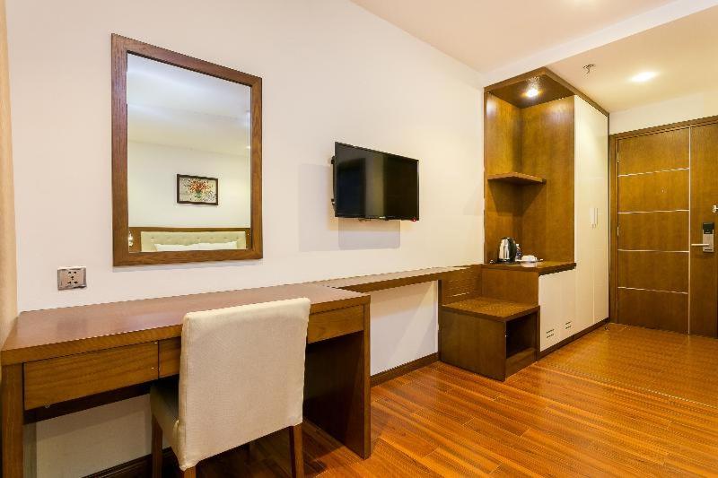 Room #171063838 Room #171063838