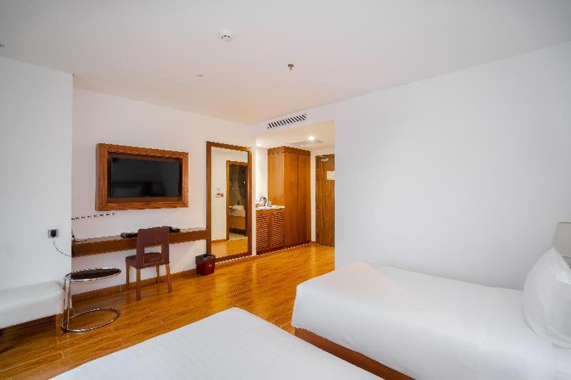 Room #142606178 Room #142606178