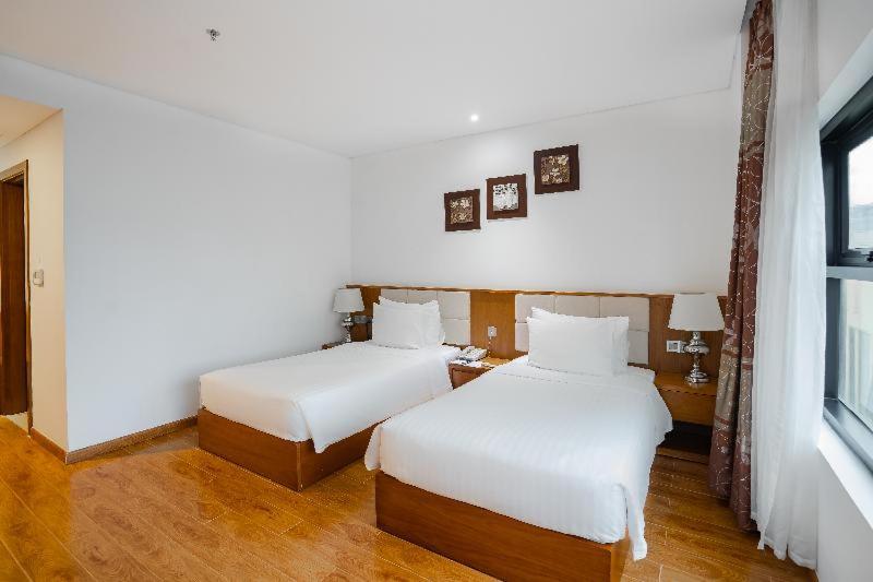 Room #142606178 Room #142606178