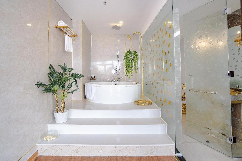 Room #142606179 Room #142606179