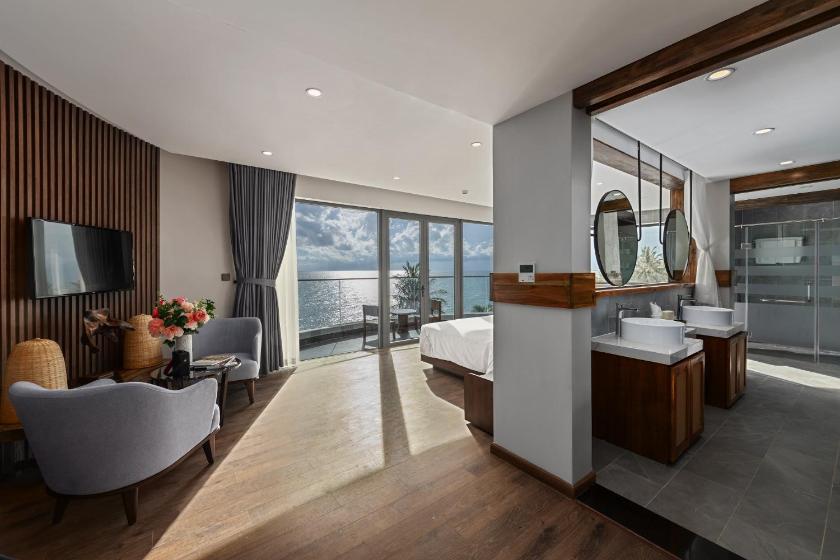 Suite Grand Nhìn Ra Toàn Cảnh Biển