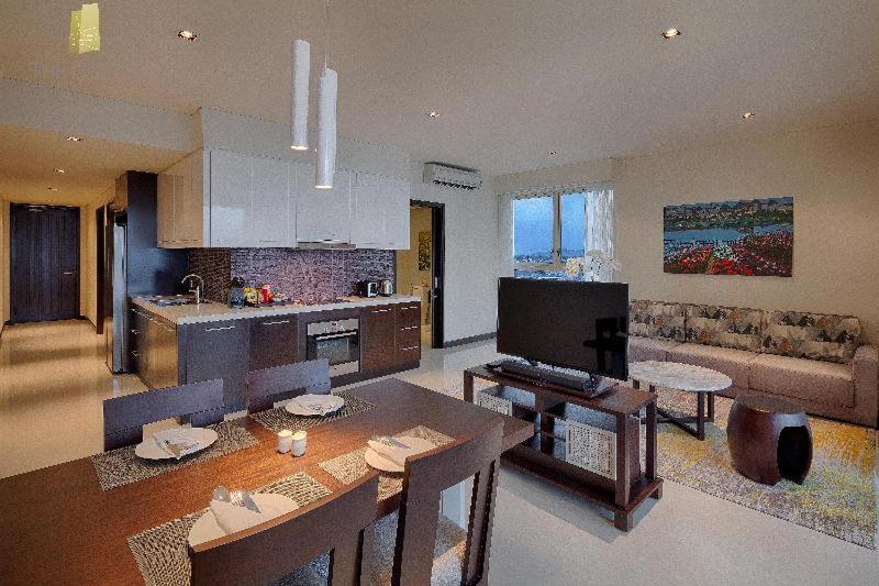 Room #70409975 Room #70409975