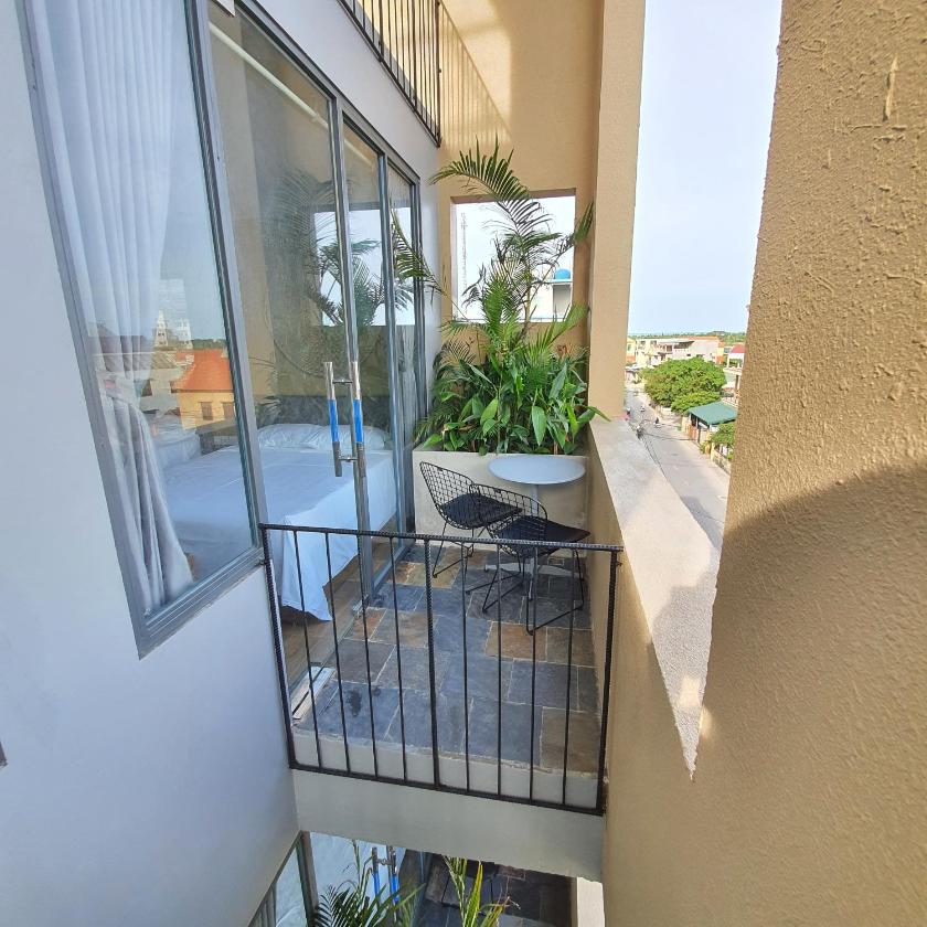 Phòng Gia Đình Có Ban Công