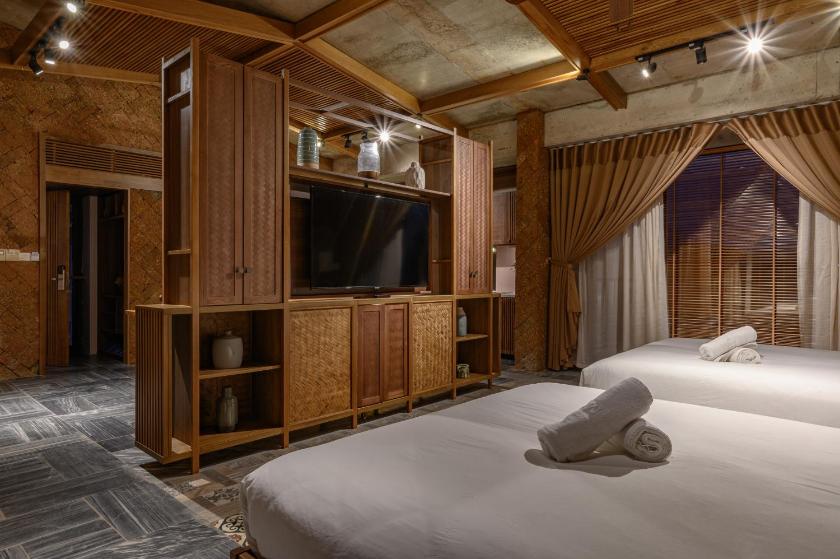 Căn Hộ Nhìn Ra Vườn Căn Hộ Nhìn Ra Vườn