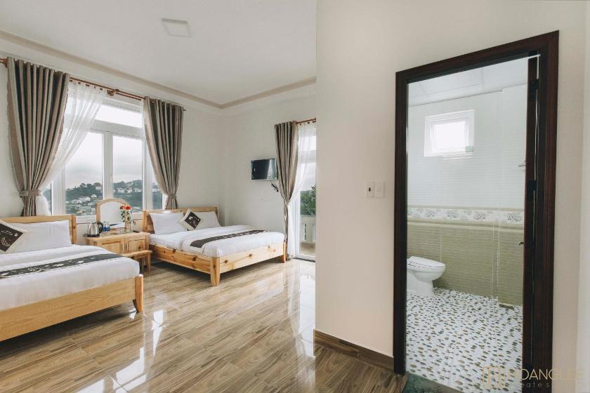 Phòng 4 Người Có Ban Công Phòng 4 Người Có Ban Công