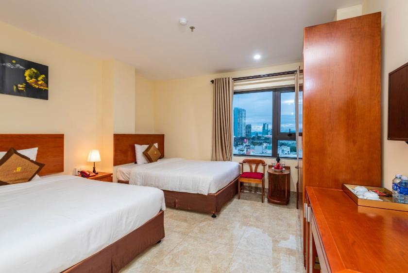 Phòng Superior 2 giường đơn nhìn ra cảnh thành phố Phòng Superior 2 giường đơn nhìn ra cảnh thành phố
