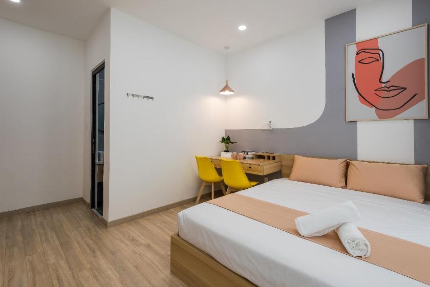 Studio Tiêu Chuẩn