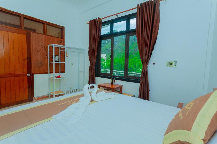 Phòng Giường Đôi Có Ban Công