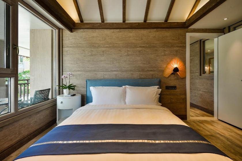 Bungalow Triple Hillside