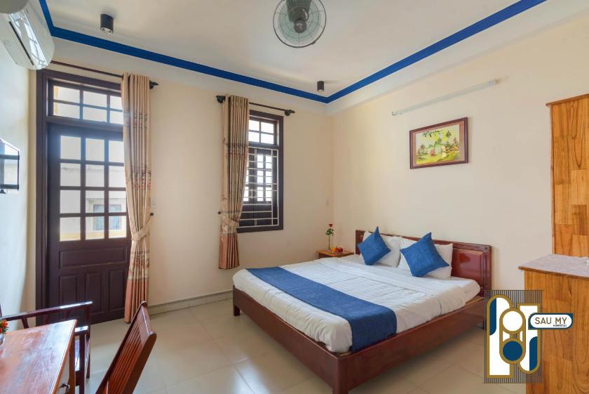 Phòng Deluxe Giường Đôi Có Ban Công Phòng Deluxe Giường Đôi Có Ban Công