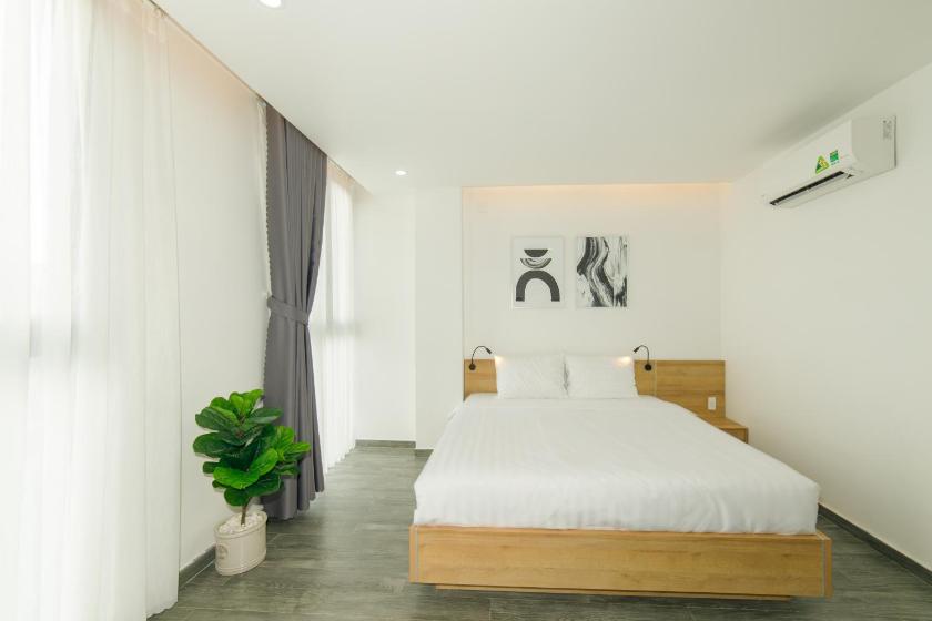 Phòng Deluxe Có Giường Cỡ Queen Phòng Deluxe Có Giường Cỡ Queen