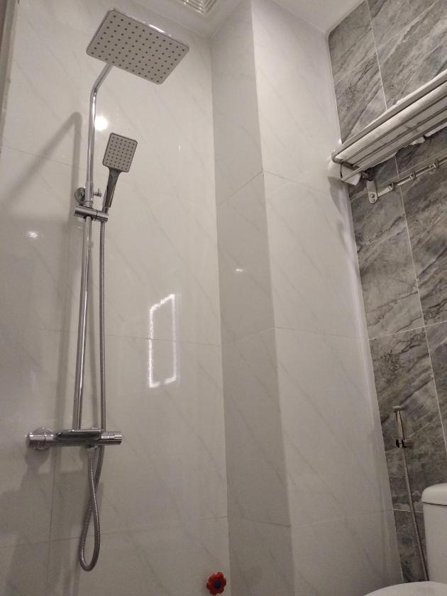 Phòng Deluxe Giường Đôi Có Ban Công Phòng Deluxe Giường Đôi Có Ban Công