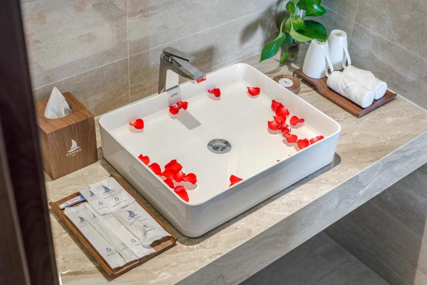 Suite Grand Nhìn Ra Bãi Biển