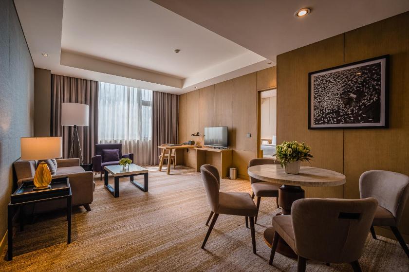 Phòng dạng Suite có Giường cỡ King Phòng dạng Suite có Giường cỡ King