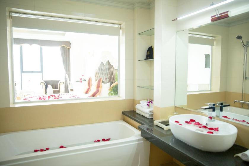 Phòng Tiêu Chuẩn Có Giường Cỡ King