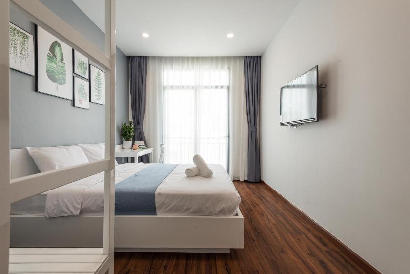 Studio Có Ban Công