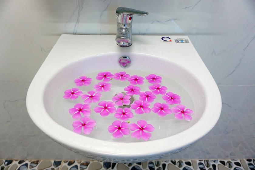 Phòng Tiêu Chuẩn Giường Đôi Với Phòng Tắm Chung Phòng Tiêu Chuẩn Giường Đôi Với Phòng Tắm Chung