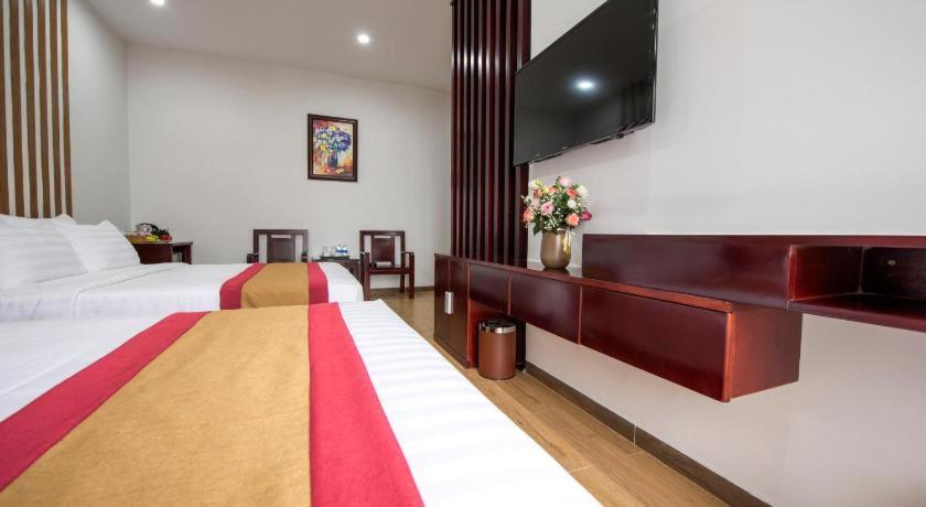 Phòng 4 Người Có Ban Công