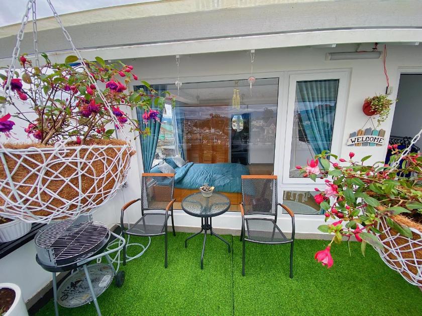 Phòng Giường Đôi Có Sân Hiên Phòng Giường Đôi Có Sân Hiên