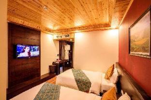 Room #303195318 Room #303195318