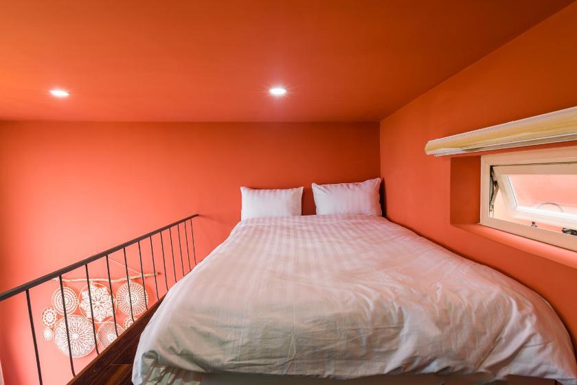 Phòng 4 người nhìn ra vườn Phòng 4 người nhìn ra vườn