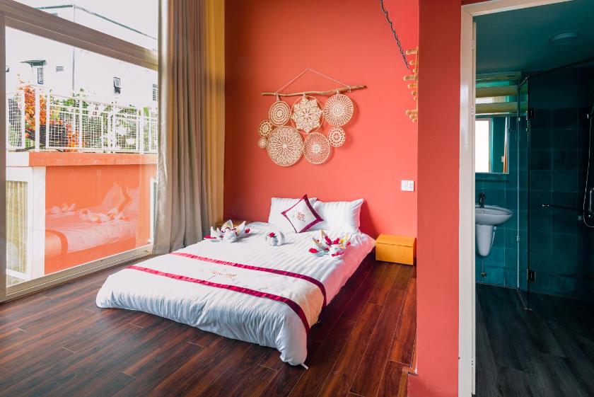 Phòng Giường Đôi Có Ban Công Phòng Giường Đôi Có Ban Công