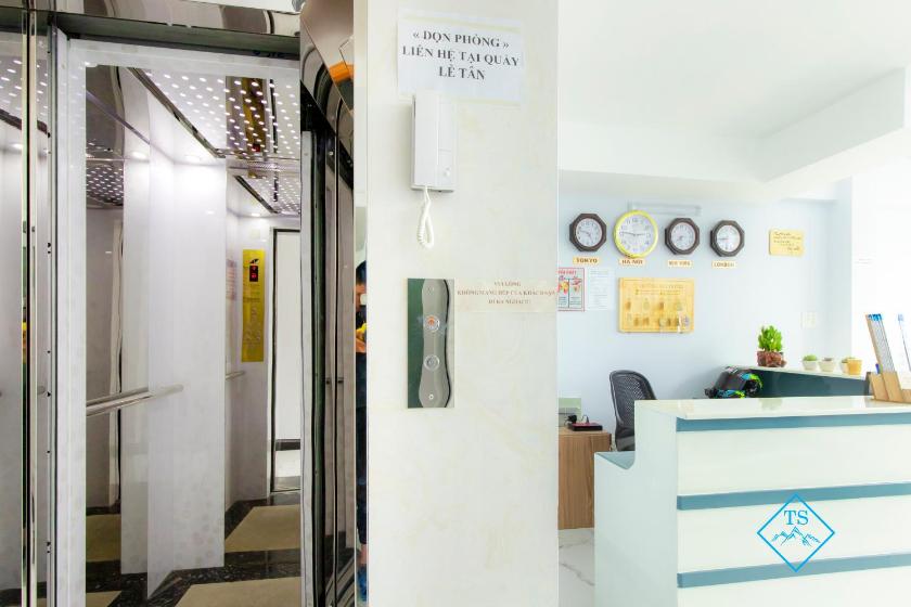 Phòng Có Giường Cỡ Queen