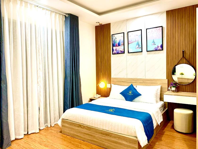 Phòng Có Giường Cỡ Queen Với Ban Công