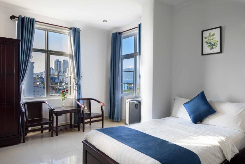 Phòng Tiêu Chuẩn Có Giường Cỡ Queen Phòng Tiêu Chuẩn Có Giường Cỡ Queen