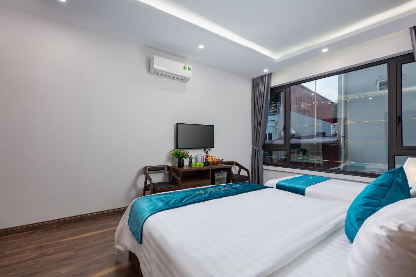 Phòng 3 Người Nhìn Ra Thành Phố Phòng 3 Người Nhìn Ra Thành Phố