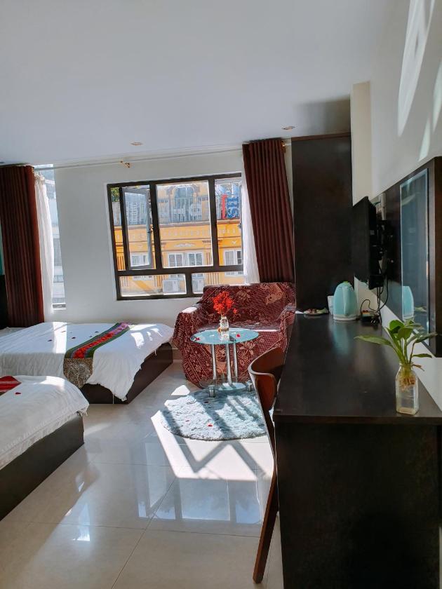 Phòng 3 Người Nhìn Ra Thành Phố Phòng 3 Người Nhìn Ra Thành Phố