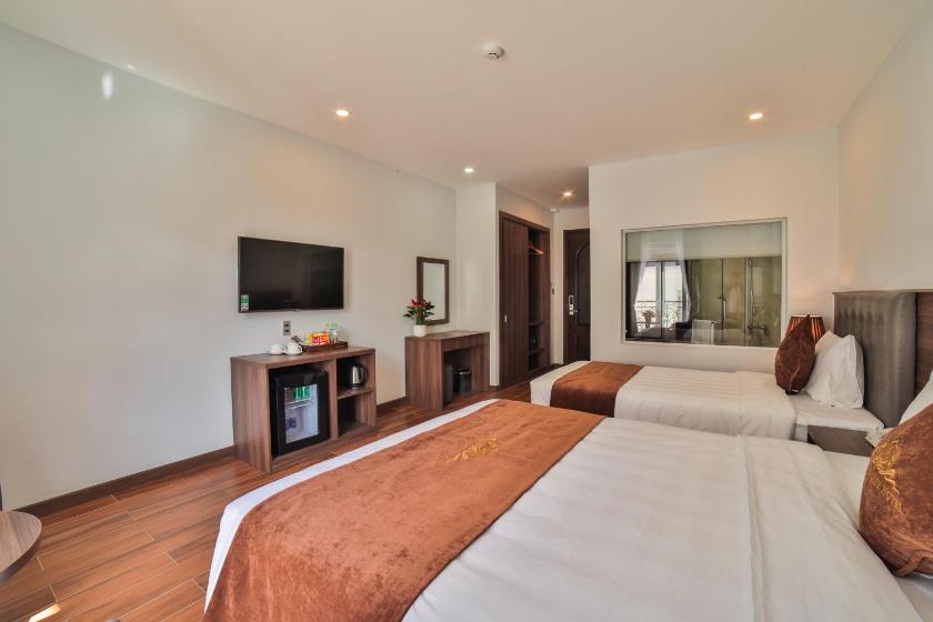 Phòng Deluxe cho 3 Người Phòng Deluxe cho 3 Người