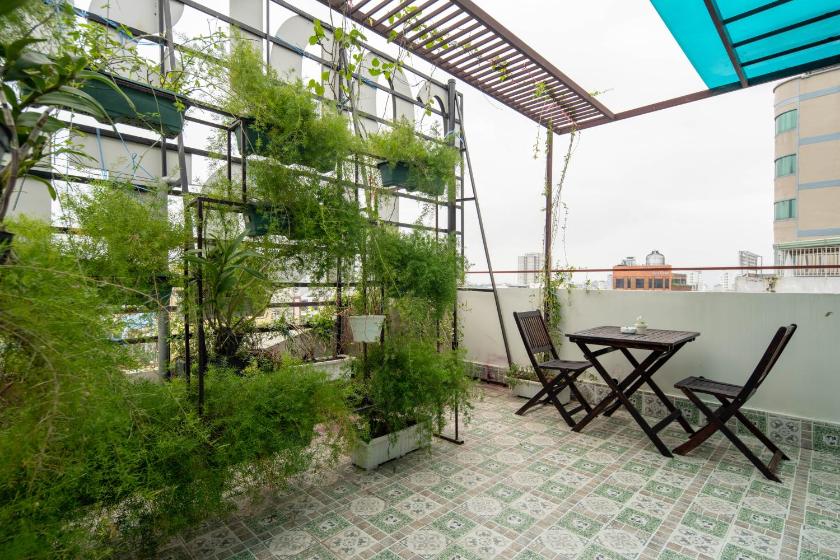 Căn Hộ Có Sân Hiên Căn Hộ Có Sân Hiên